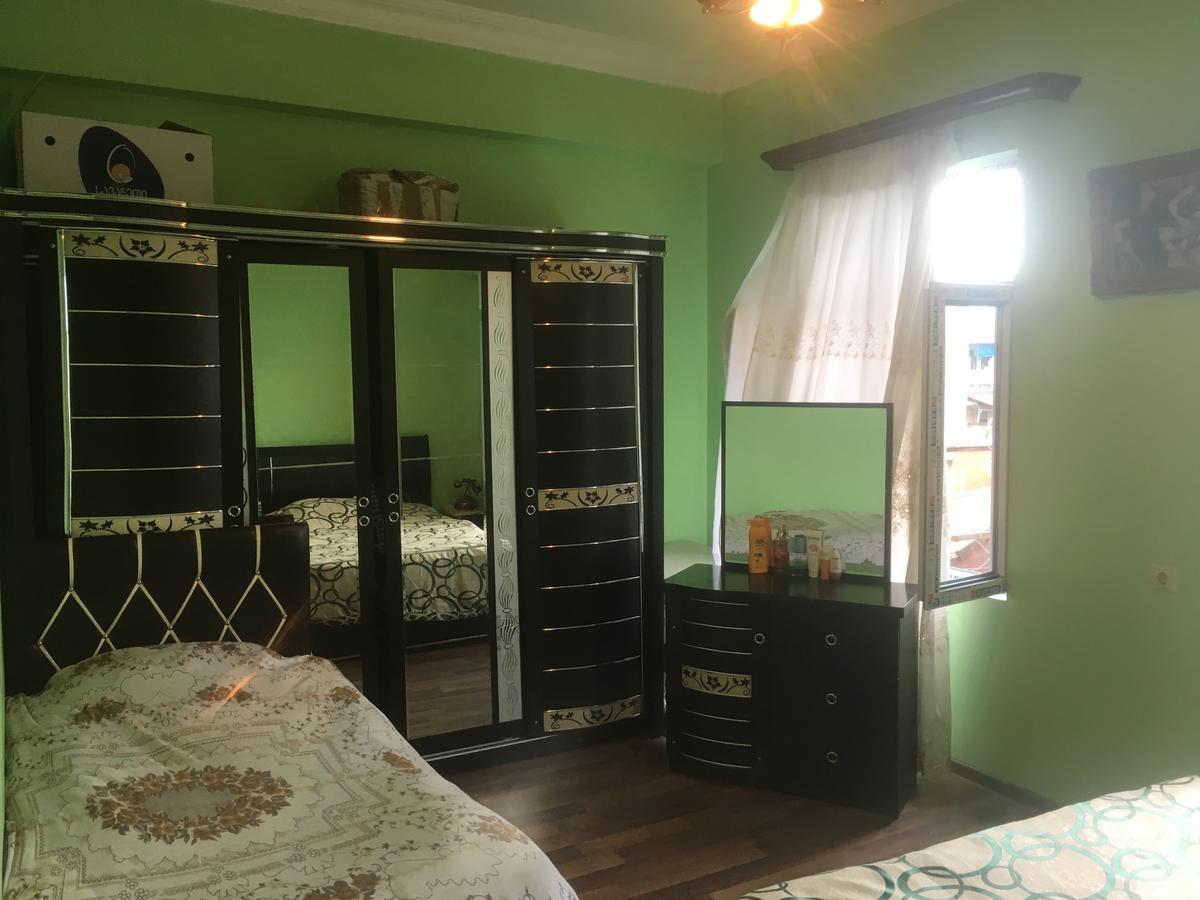 Duru'S Apartment With 3 Bedrooms Batumi Exterior foto