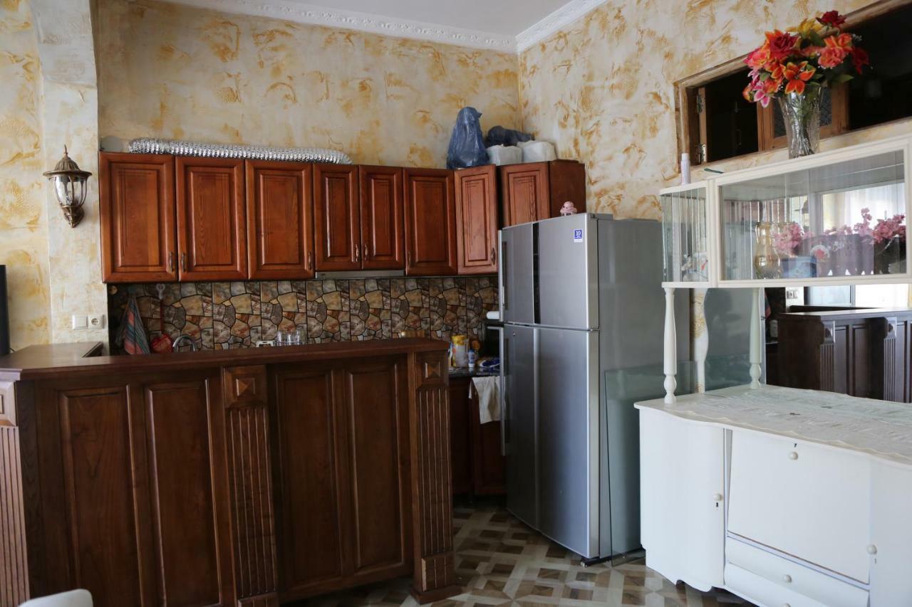 Duru'S Apartment With 3 Bedrooms Batumi Exterior foto